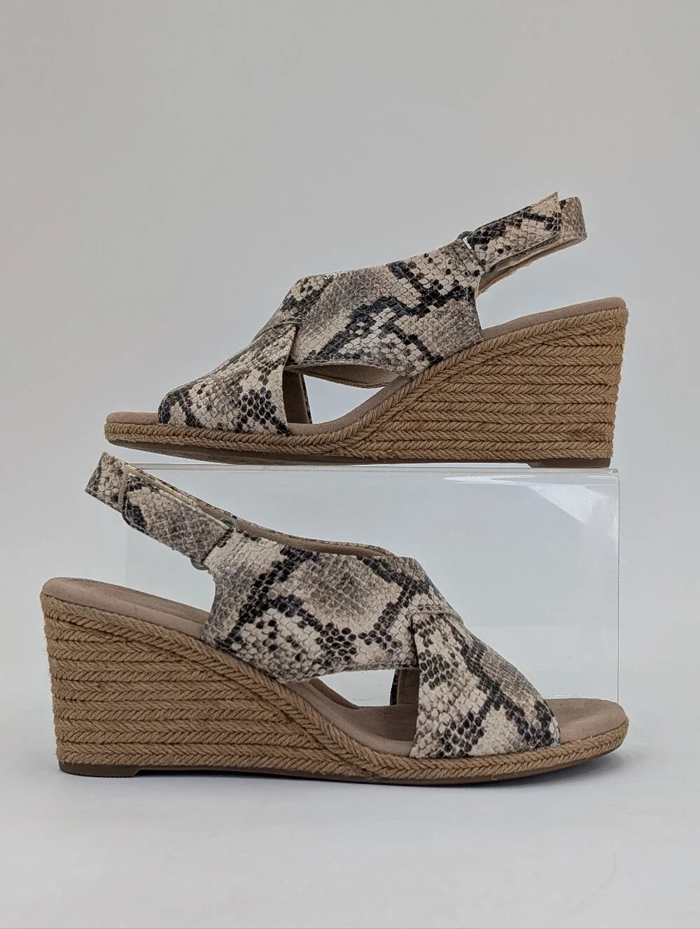 Clarks Collection Lafley Alaine Sz 9W Taupe Snake Print Espadrille Wedge Sandal